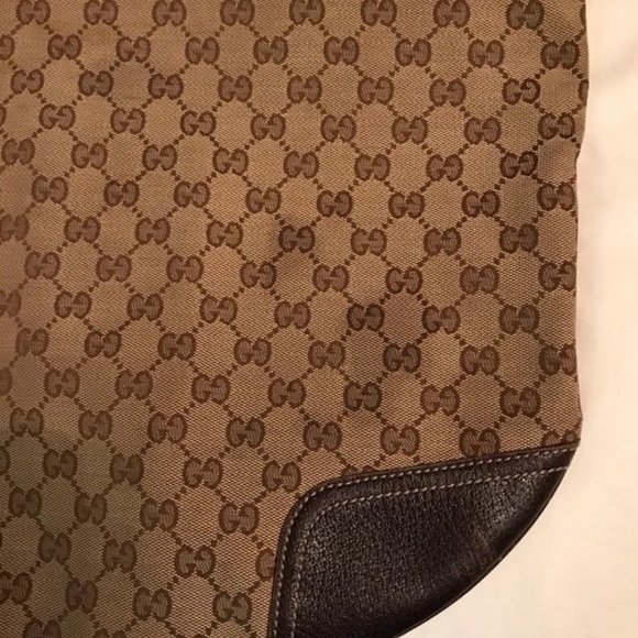 Authentic Gucci Monogram Bag - Picture 5 of 13